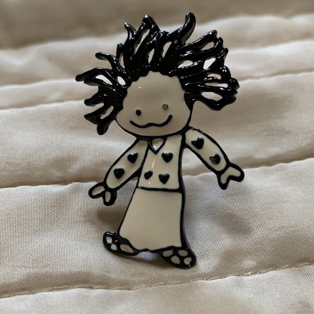SFJ Kids Steinmetz brooch #48989 black and cream color enamel